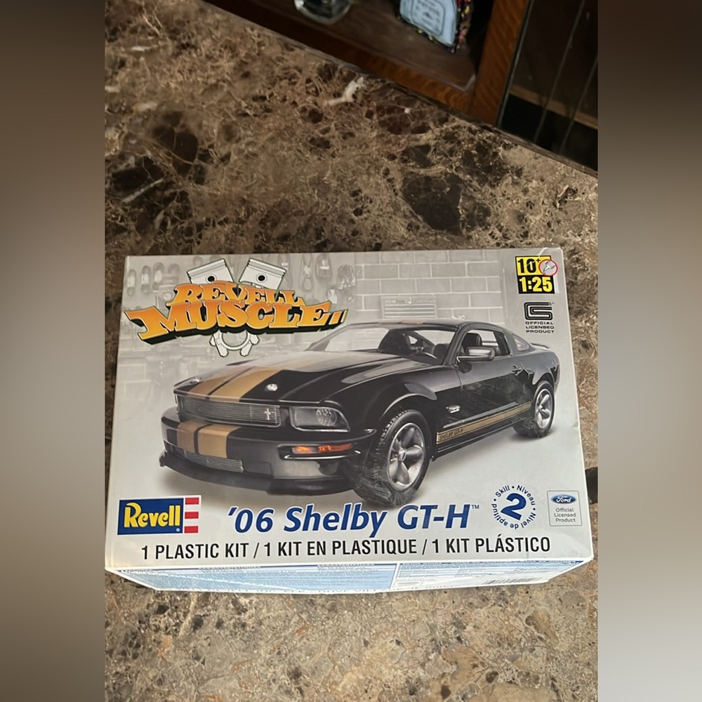 Revell muscle 06 Shelby gt-h